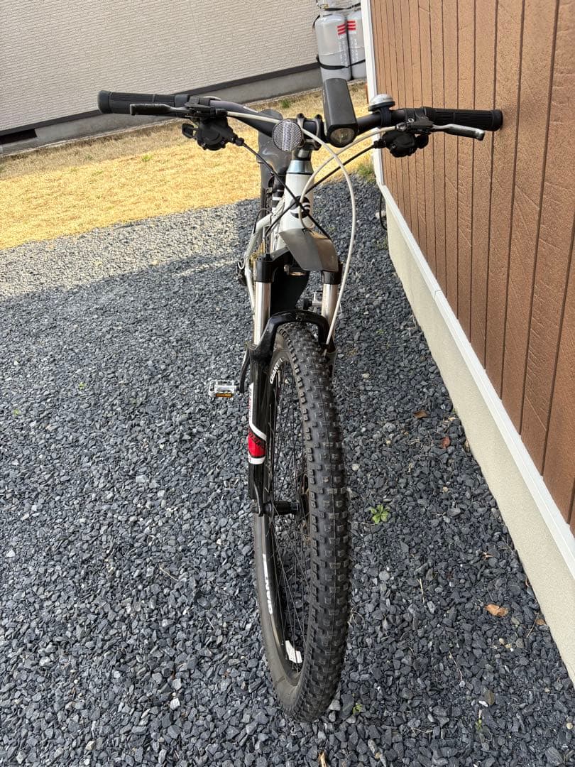 GIANT Talon ホワイト 29インチ MTB 本州のみ送料込み