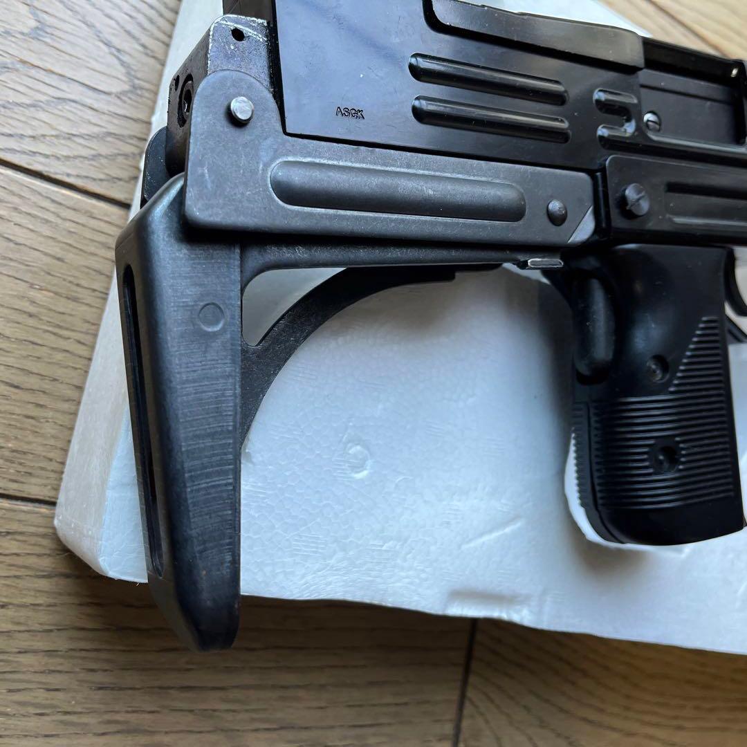 マルシン製UZI サブマシンガン