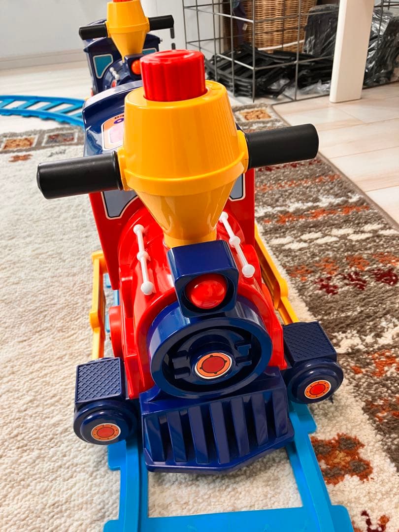 チビロコ　LITTLE LOCO