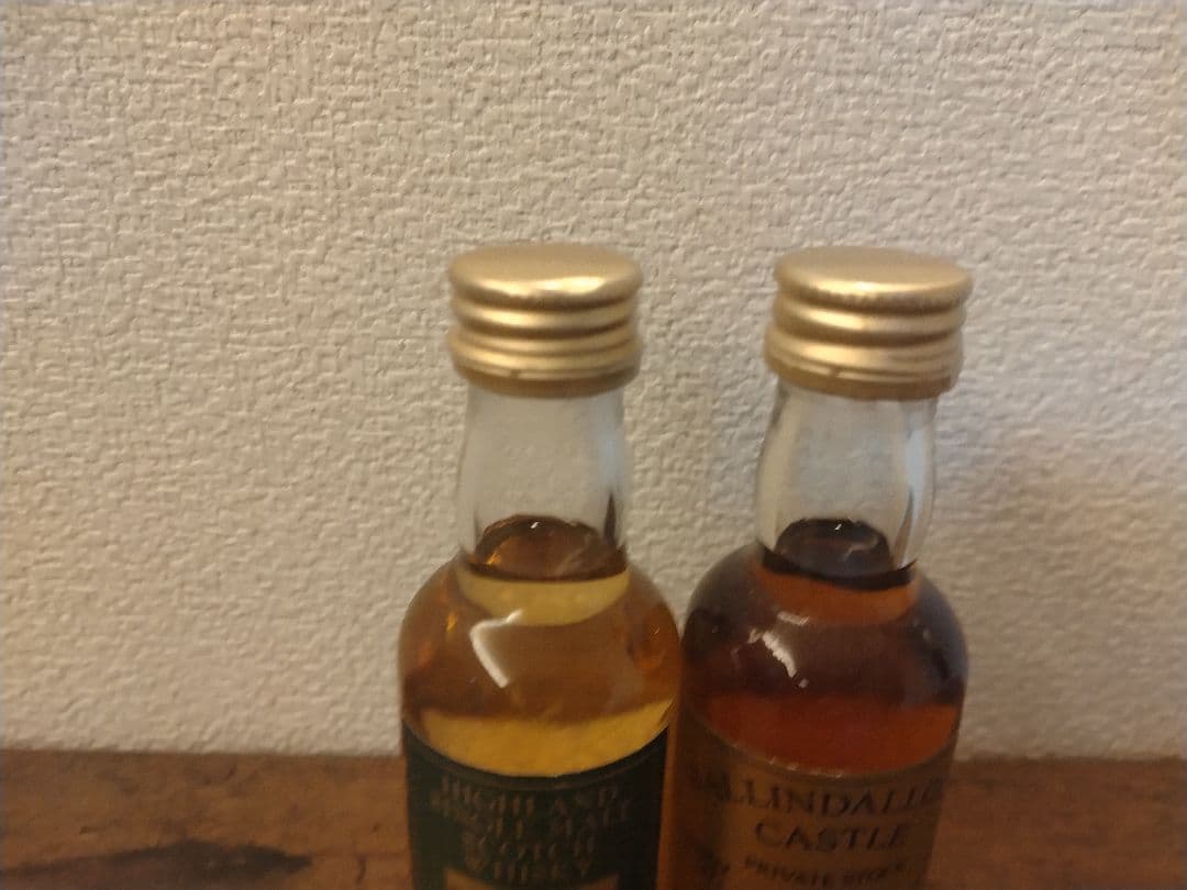 ウイスキーミニチュアボトル2本セット