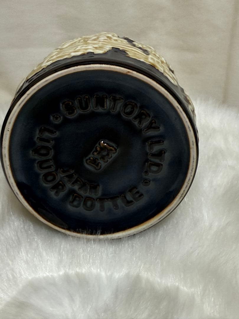 SUNTORY THE WHISKY 陶器ボトル 760ml 古酒　コルク割れ