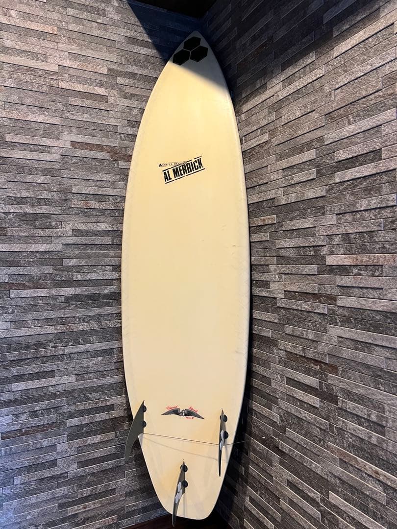 アルメリック　サーフボード