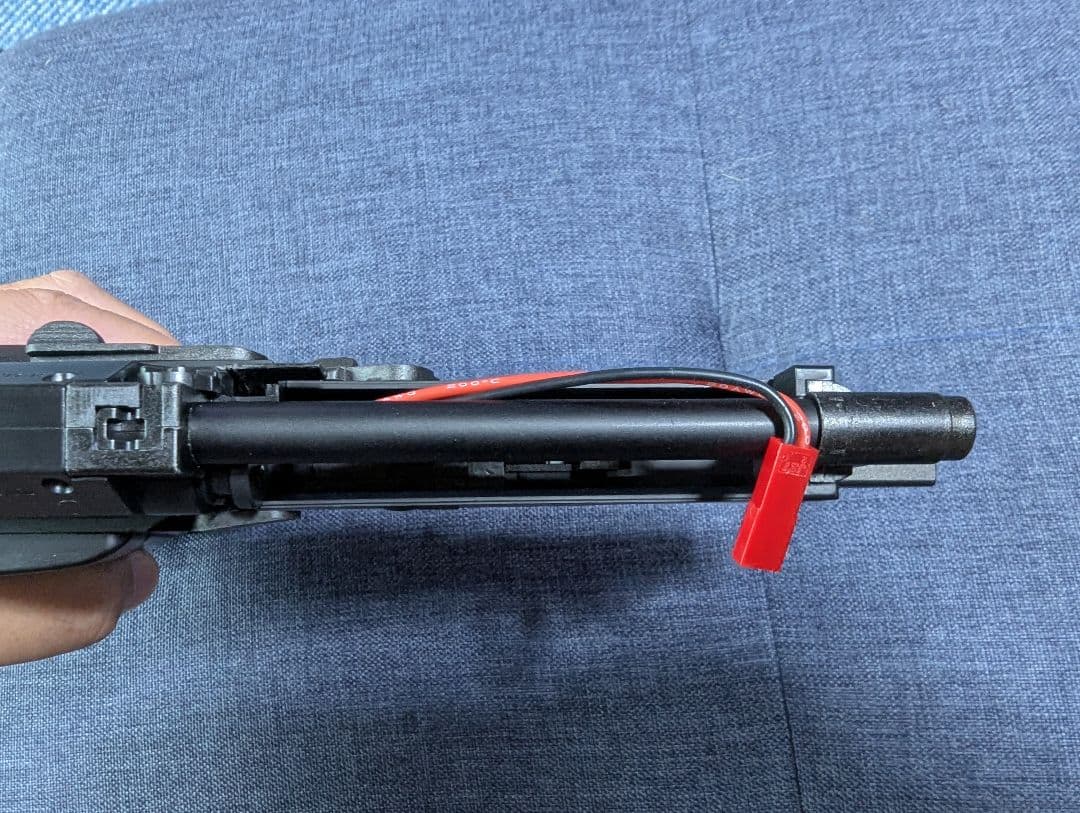 【美品】東京マルイ電動ガン M93R震閃電カスタム&LIPOバッテリーセット