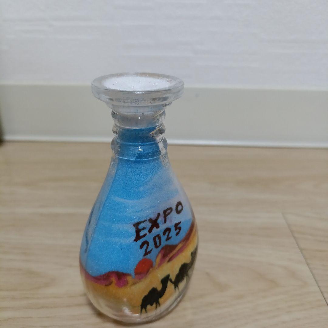 ヨルダン　サンドアート　万博　EXPO　2025　水色