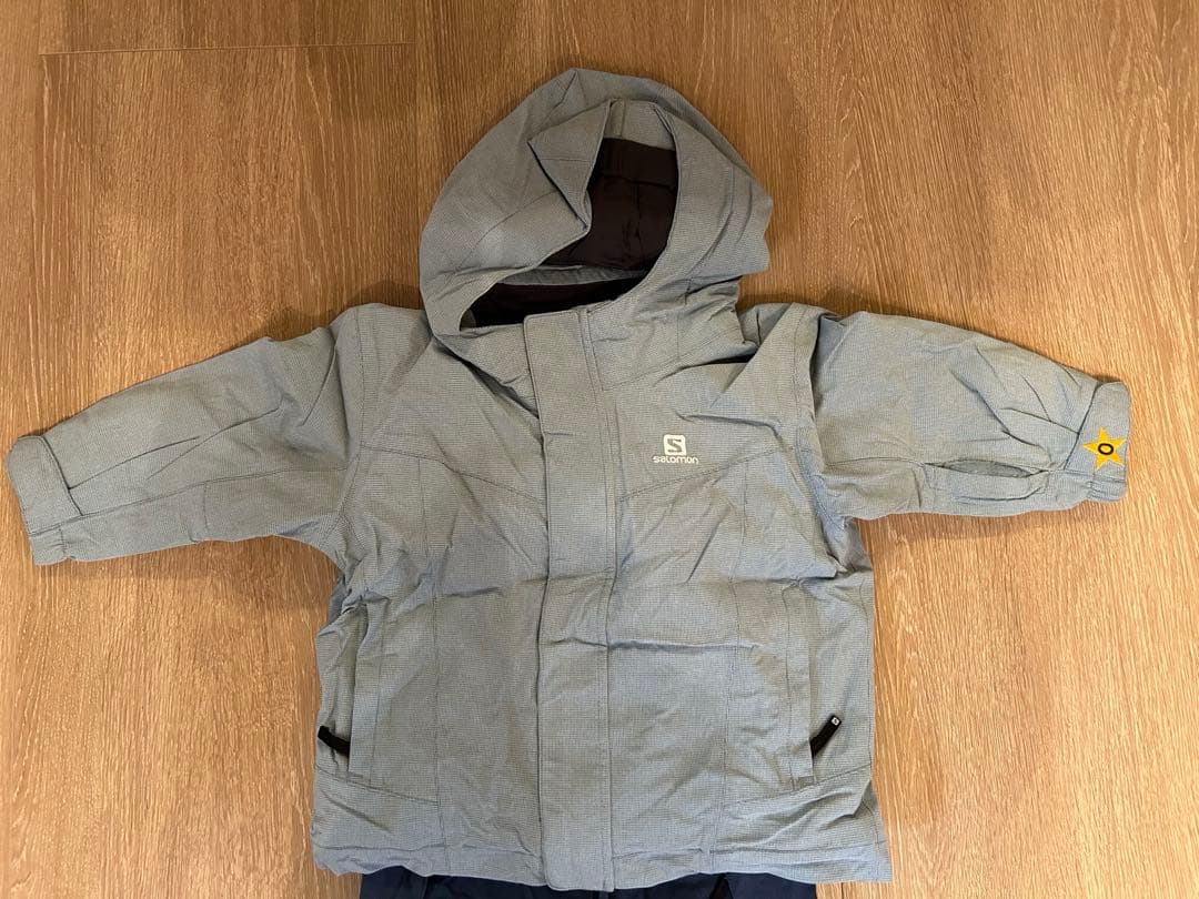 Salomon スキー／スノボーウェア 上下セット　100cm