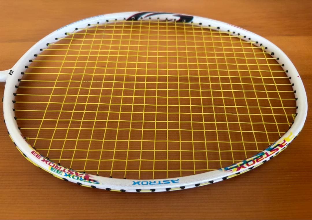 YONEX Astrox 33 バドミントンラケット