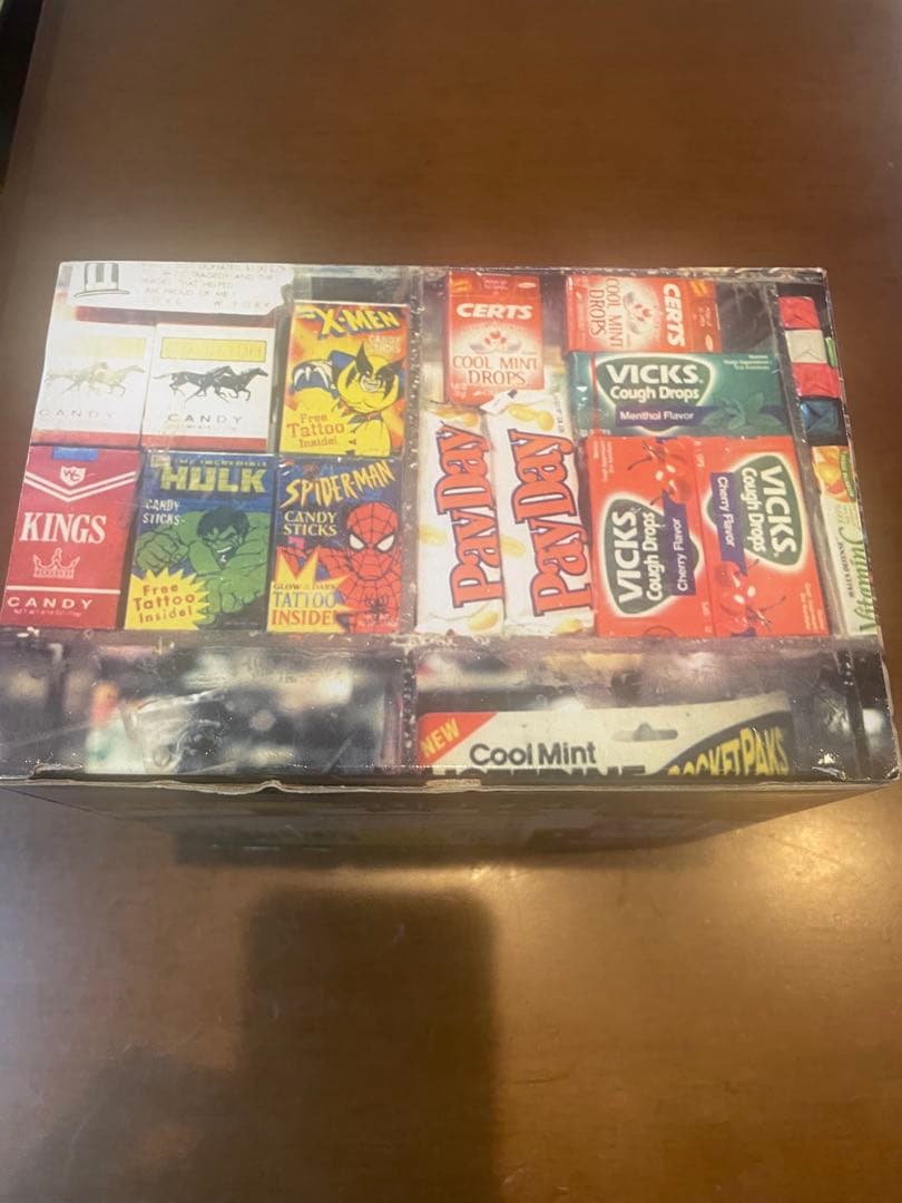 supreme シュプリーム　カマチョ　フィギュア