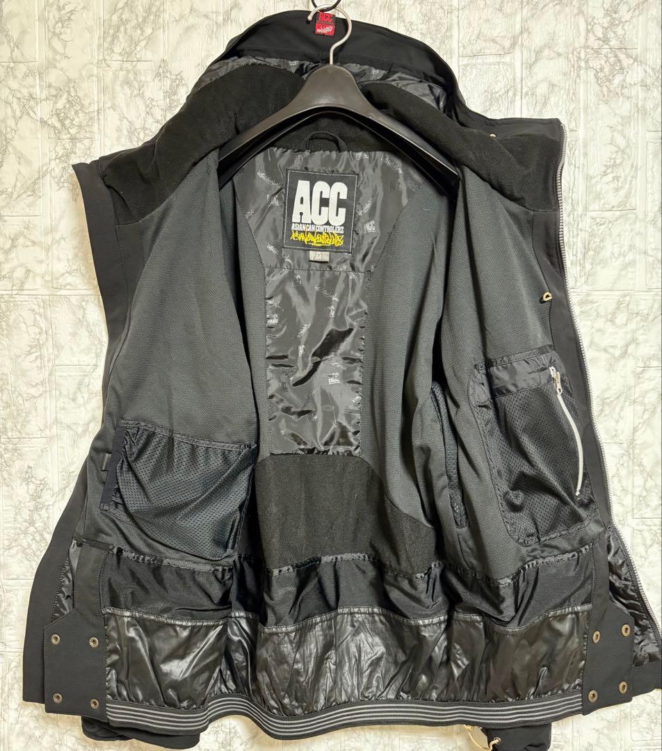 ♦︎良品♦︎ スノーボードウェア　スキーウェア　メンズ　(M、L)