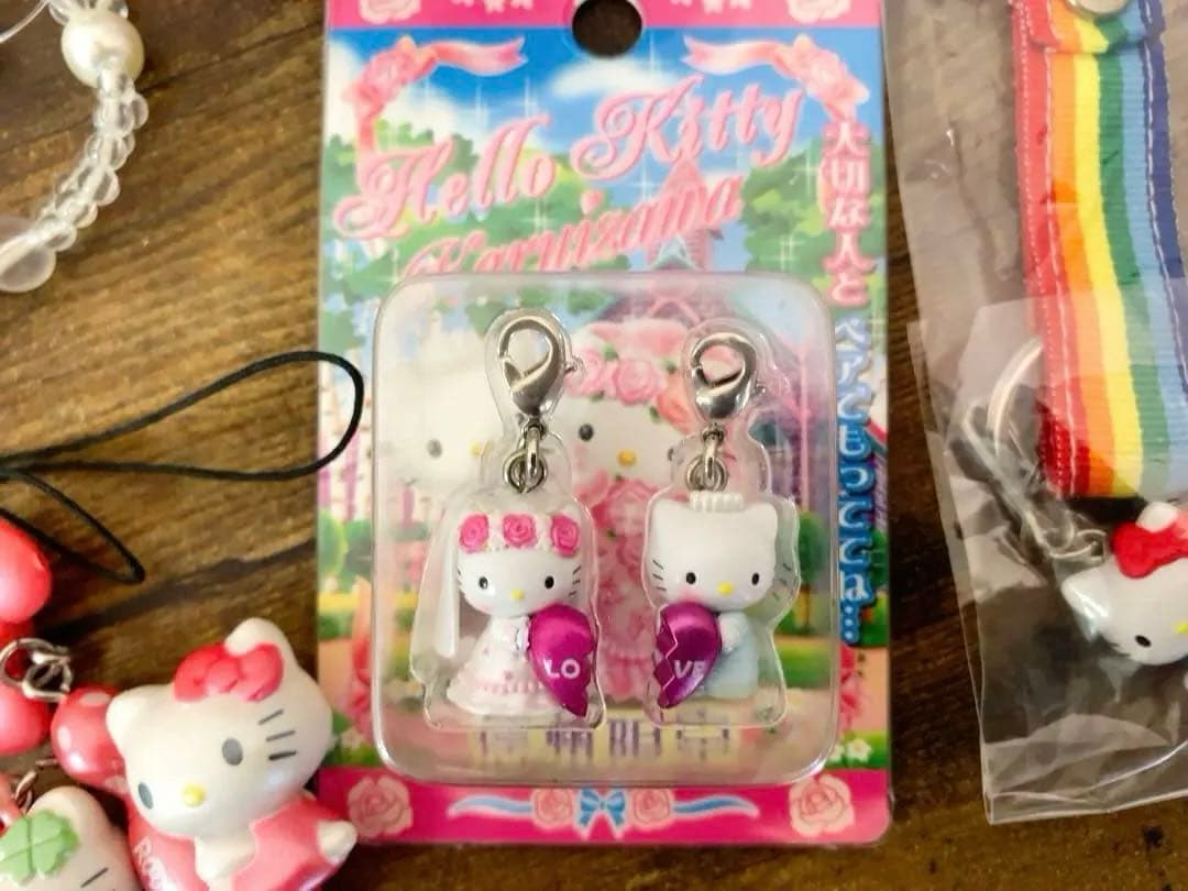 た*ぽ様 ☆激レア☆ ハローキティ ビーズポーチ　ブレスレット　ストラップ等　9