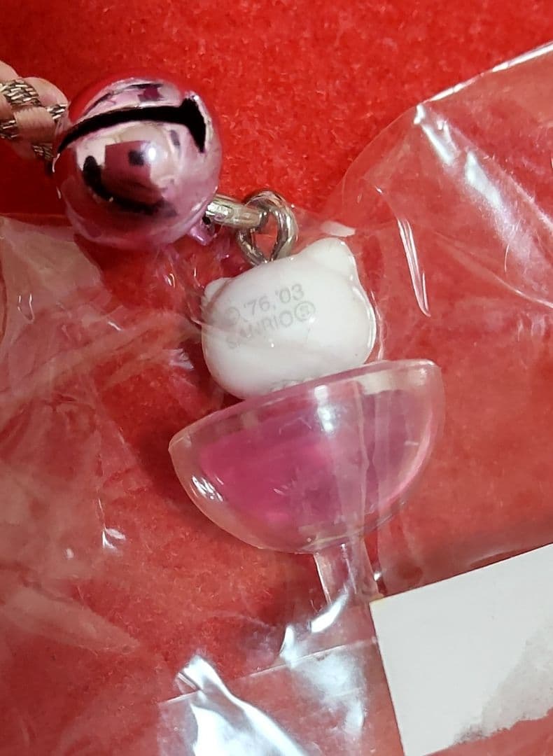 ご当地キティ 山梨 大阪 福岡 ワイン 北新地 中洲 ストラップ 新品 廃盤品