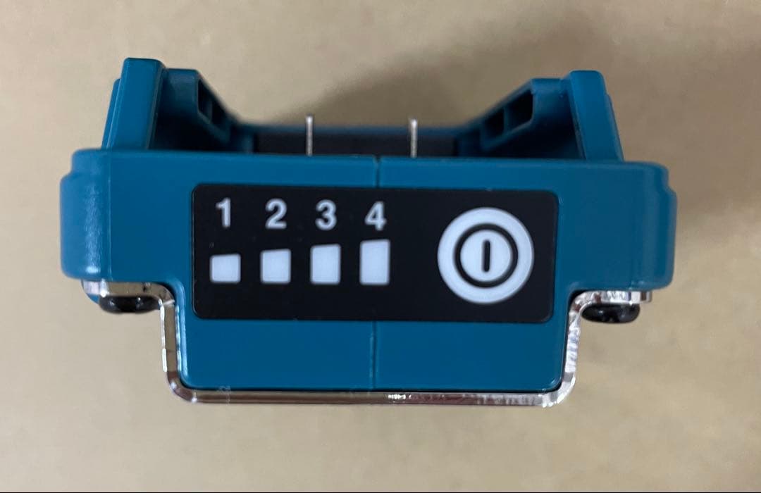 マキタ ファンユニット A-72132、バッテリーホルダー A-72148セット