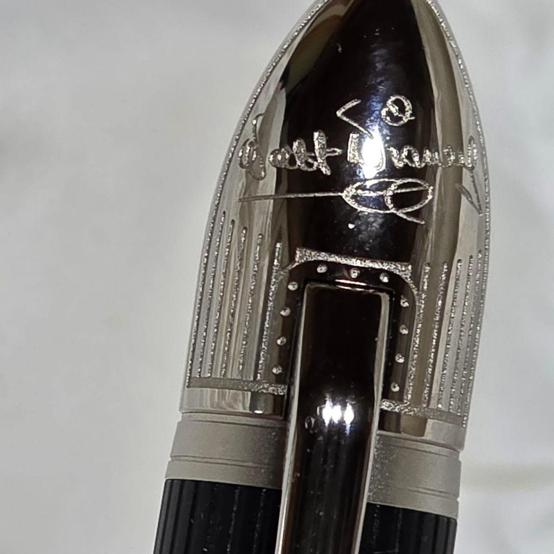 化粧箱✨保証書付き✨替芯付き✨モンブラン　ディズニー　立体ミッキー　ボールペン