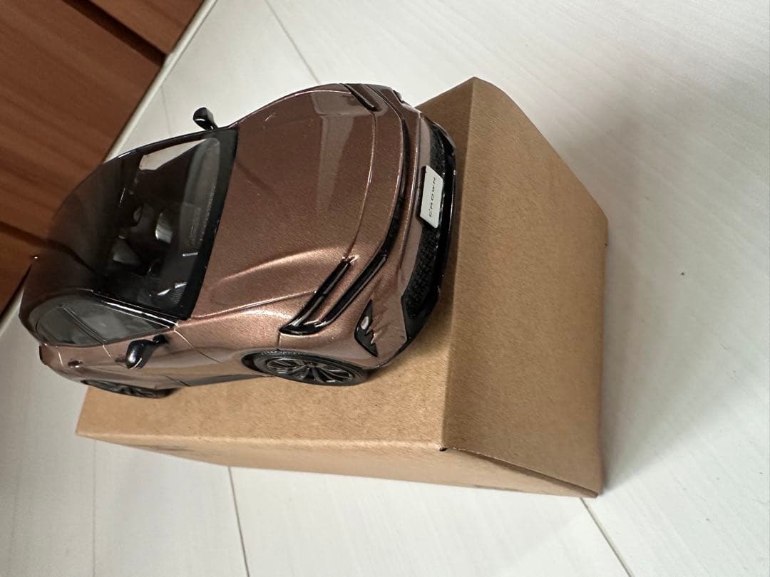 おーちゃん専用　トヨタクラウンスポーツ 1/30 ブラック×プレシャスブロンズ