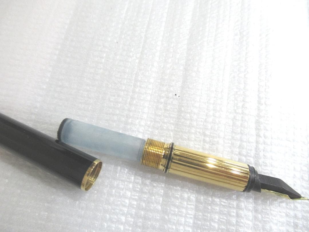 Cartier カルティエ トリニティ 万年筆 ブラック×ゴールド ヴィンテージ