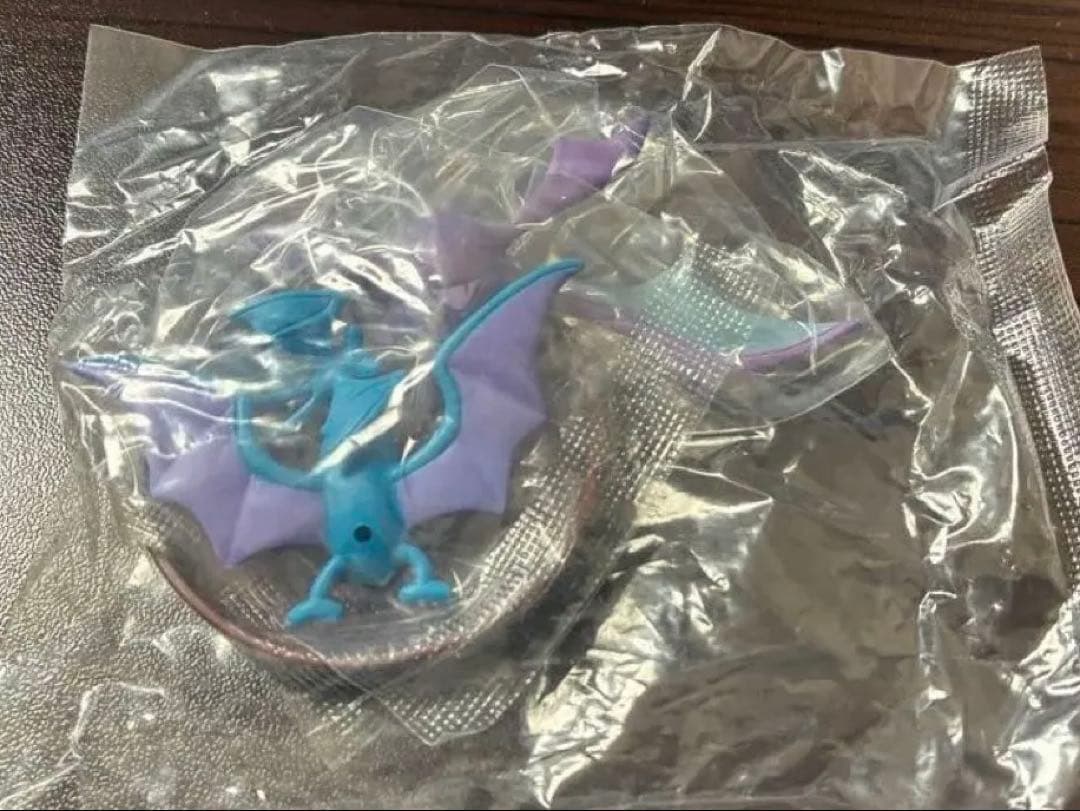 立体ポケモン図鑑第5集　ズバット　ゴルバット　クロバット