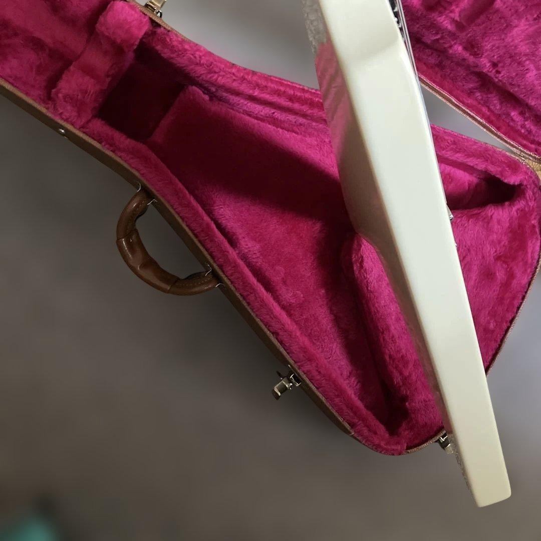 ト*ス様 【期間限定】　ギブソン　フライングV　クラシックホワイト　ハードケース