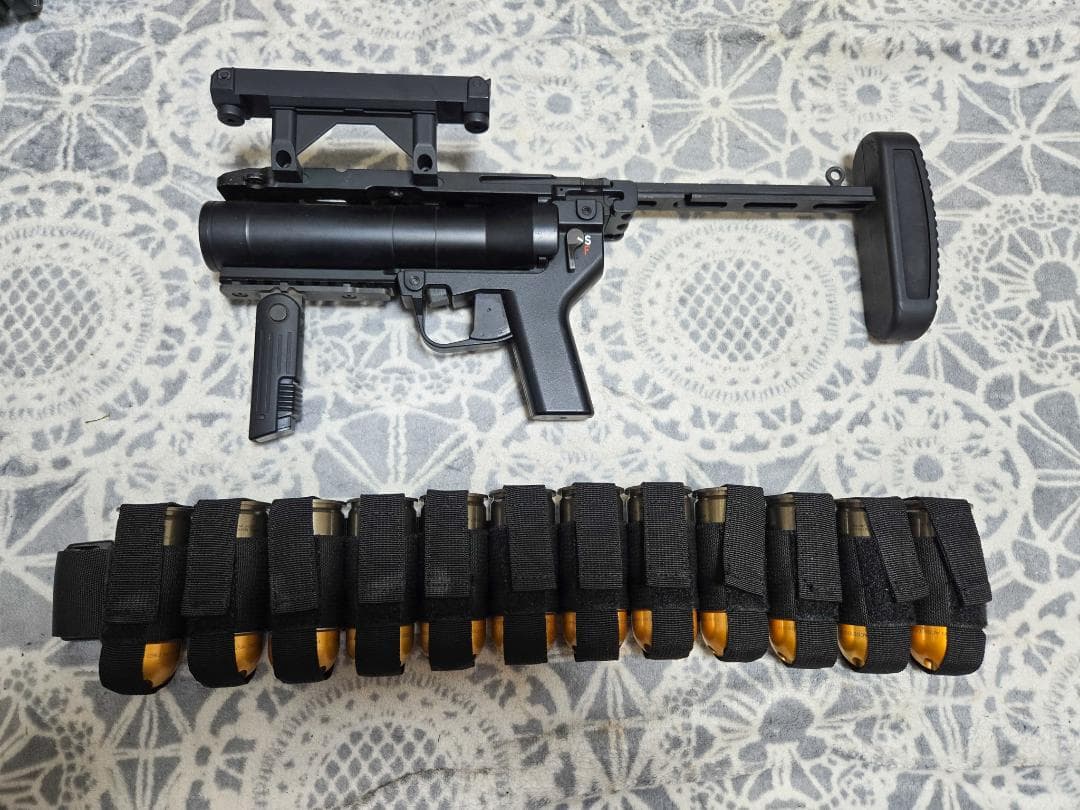 東京マルイ製ガスグレネードランチャー　M320A1　カート12発付