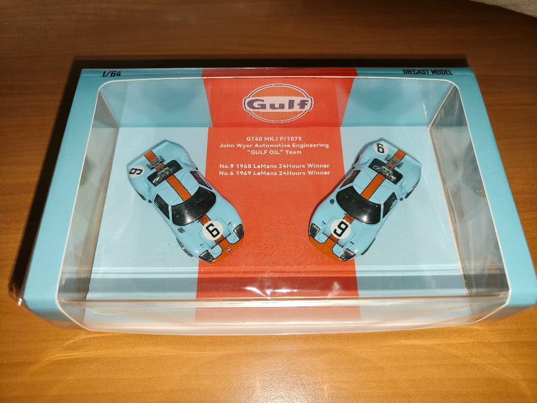 1/64 フォード GT40 ミニカー