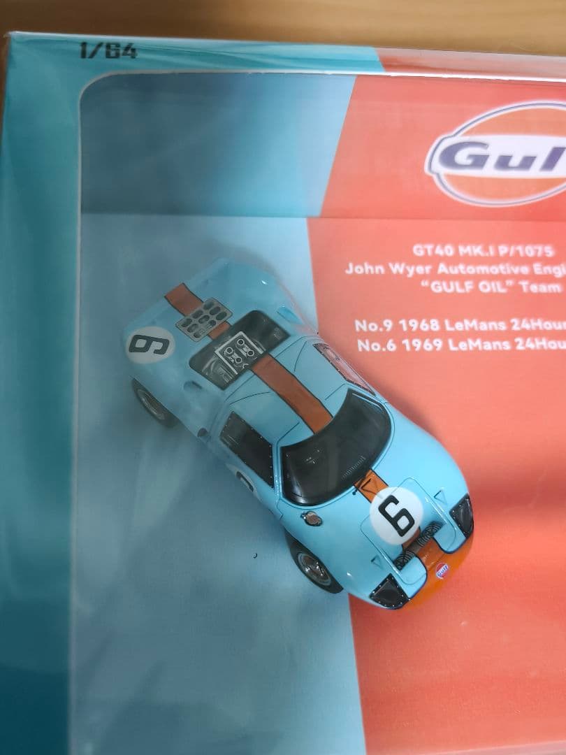 1/64 フォード GT40 ミニカー