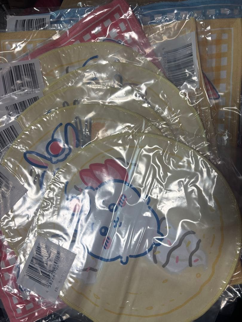 ちいかわ まとめ売り マスコット フィギュア ハチワレ うさぎ くりまんじゅう