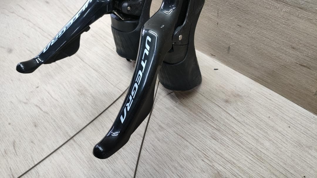 ■シマノ ULTEGRA アルテグラ ST-R8000　左右 11速■