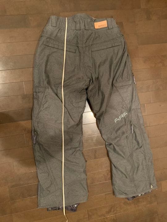 686 SIX EIGHT SIX スノーボード　ウェア　パンツ　グレー　灰色