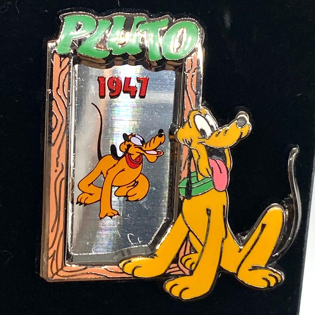 Disney ピンバッジ ミッキー　ドナルド　プルート　レア