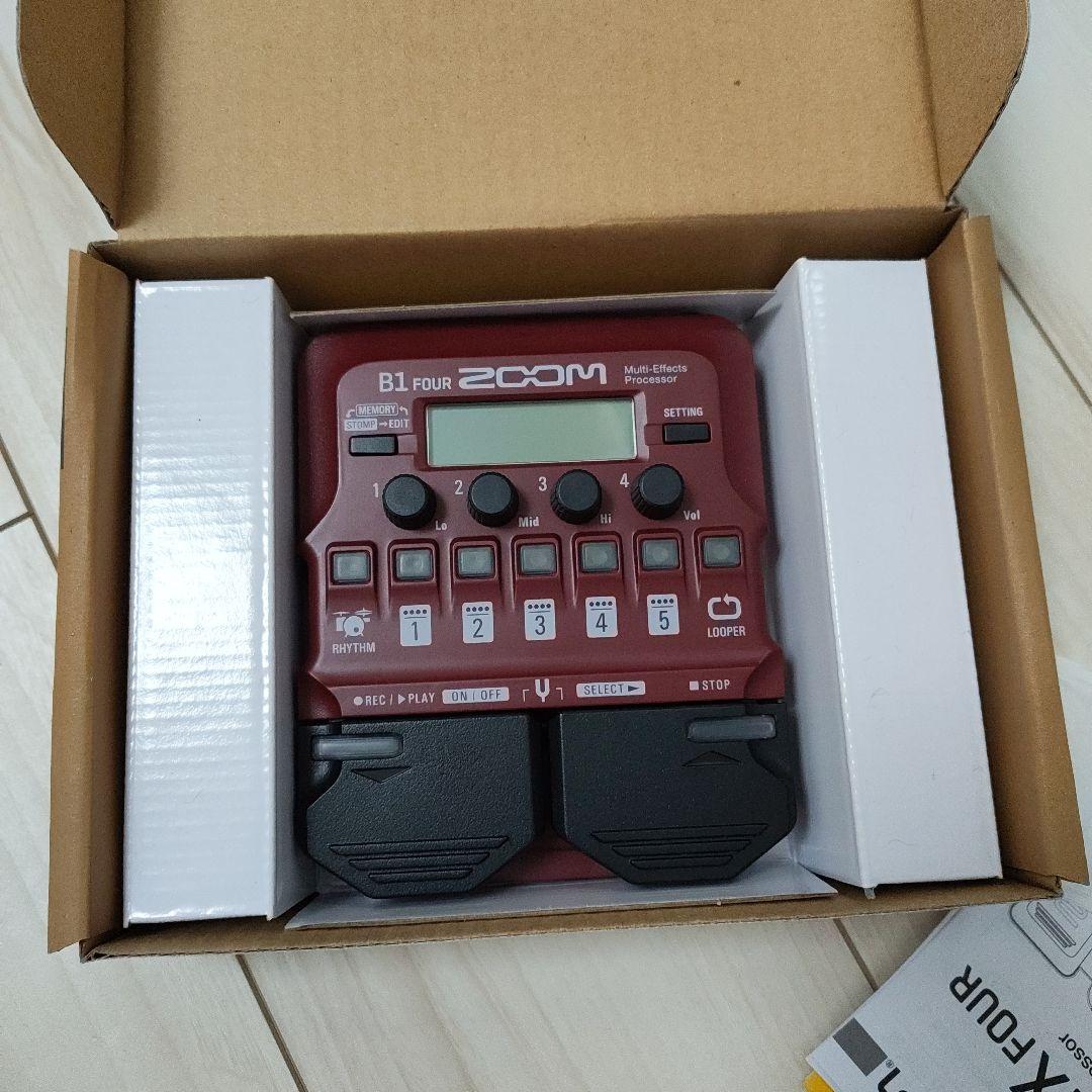 Zoom B1 Four ベースマルチエフェクター