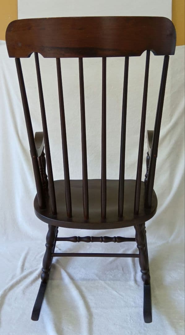 ロッキングチェア　椅子　古家具　アンティーク　【ジャンク品】　アームチェア