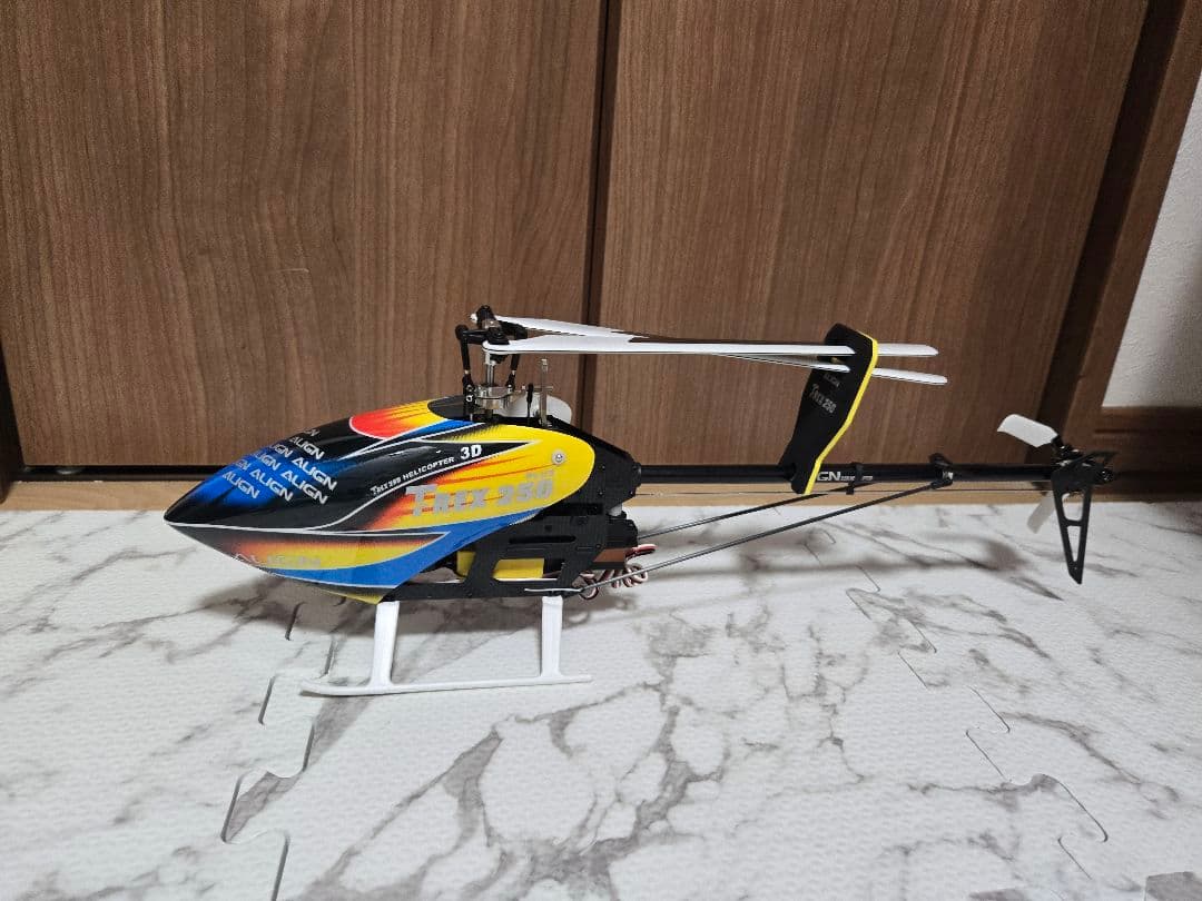 ラジコンヘリ・プロポ付　セット　T-REX250　+T6J