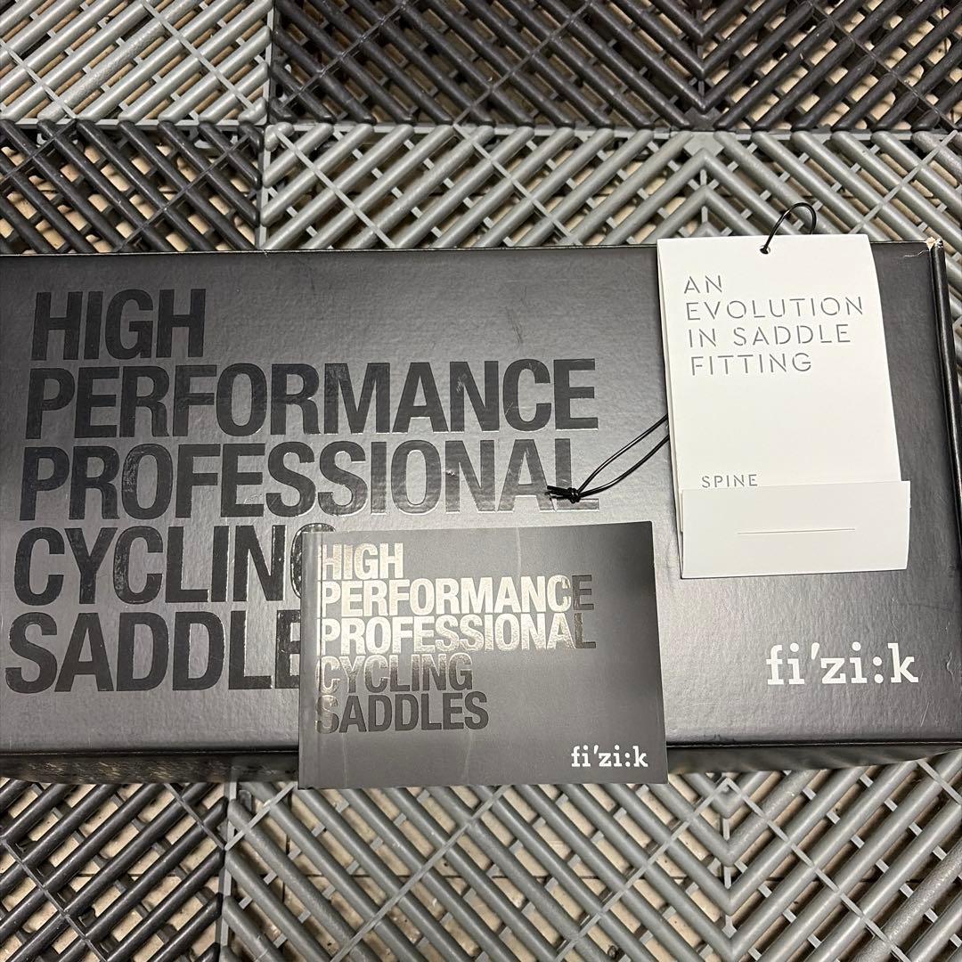 fi'zi:k ANTARES アンタレス R1 カーボンレール ラージサイズ