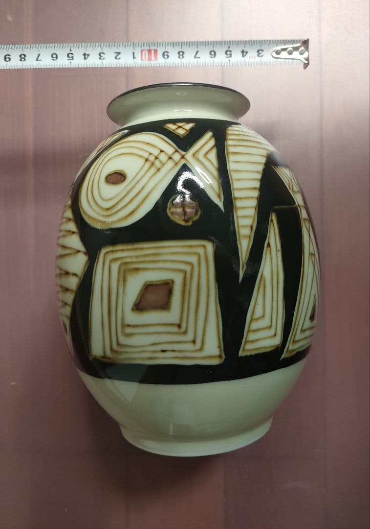 有田焼 小野琥山　抽象模様の陶器花瓶