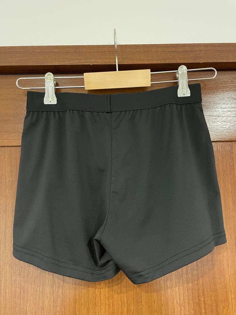 1PIU1UGUALE3 ゴルフ レディーススカート ホワイト S