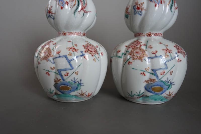 色絵花鳥文　瓔珞文　鳳凰文　神具　榊　花器　花瓶　酒器　徳利　２本　2425