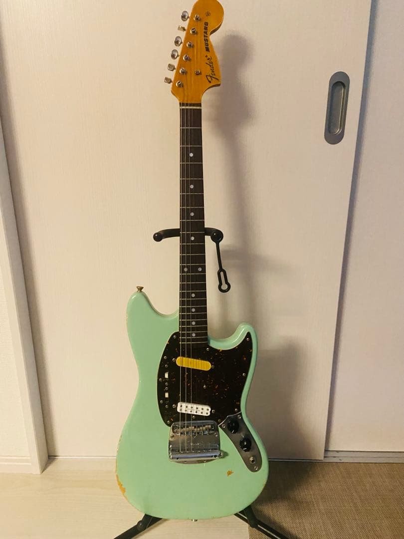 Fender japan mustang オールラッカー