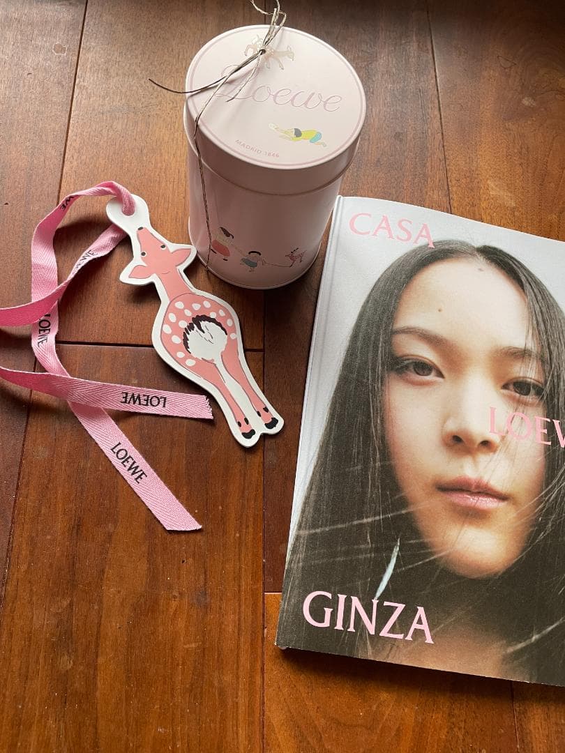 未使用新品！ロエベ銀座店限定スナ・フジタコラボパッケージスイーツ缶「パルメラ」