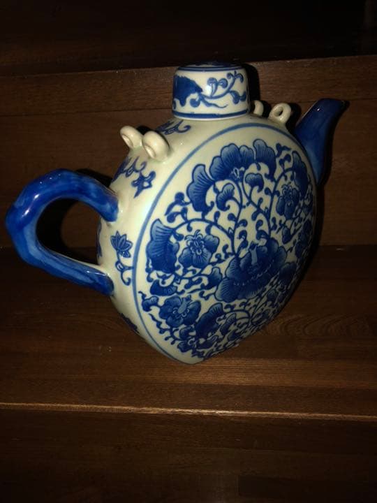 付け染めう(青花瓷酒壶）