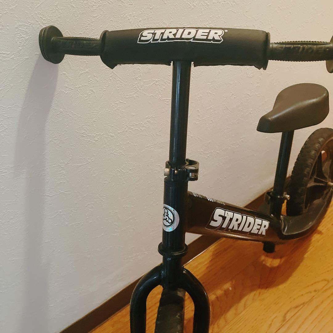 正規品　STRIDER 12 スポーツモデル　黒　ストライダー