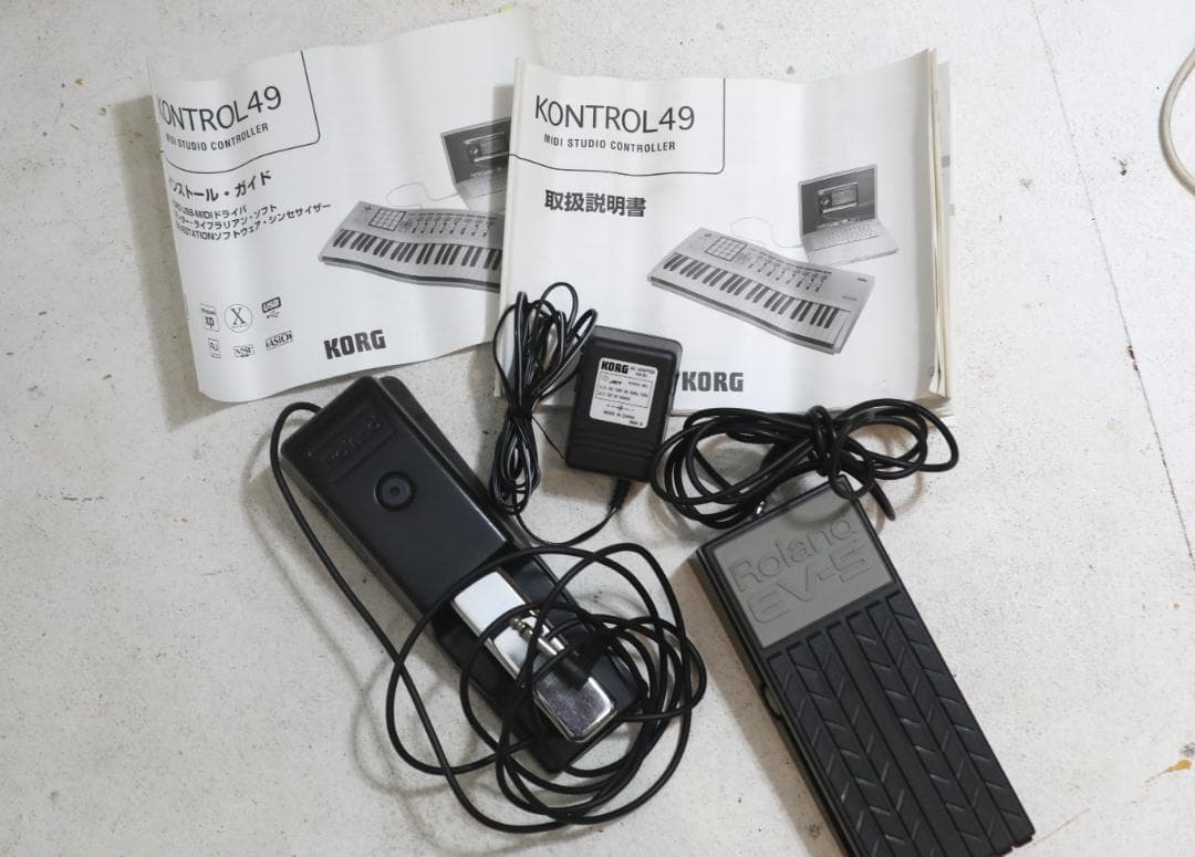 美品 コルグ KONTROL49 MIDI スタンド付 ローランドEV5等
