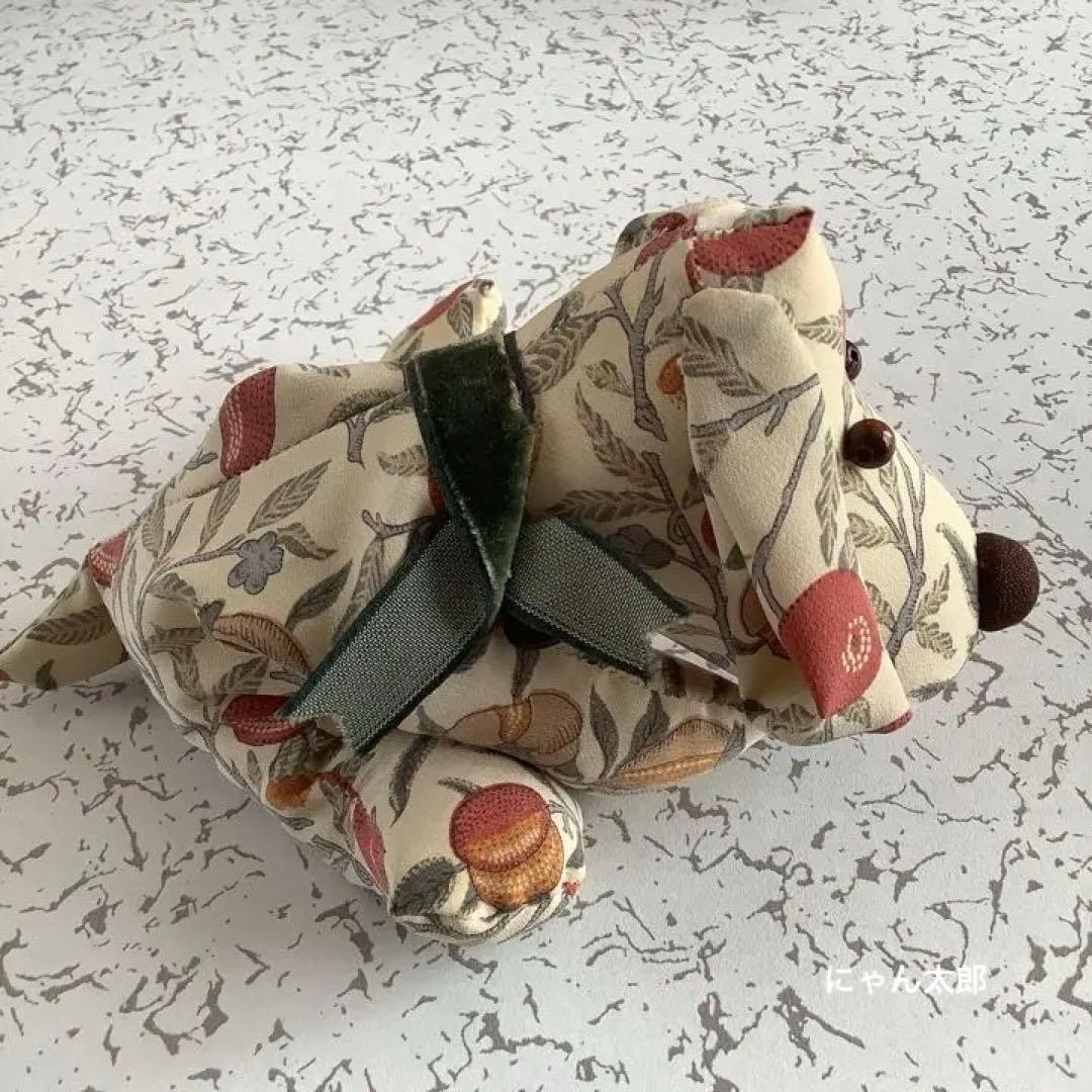 ウィリアムモリス　ぬいぐるみ　犬　William Morris フルーツ