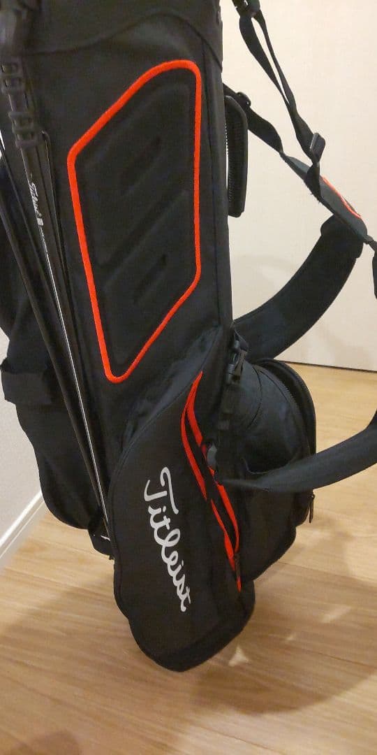 【美品】 Titleist Players4 キャディバッグ　8.5インチ　軽量
