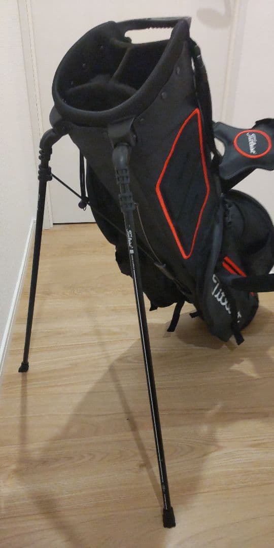 【美品】 Titleist Players4 キャディバッグ　8.5インチ　軽量