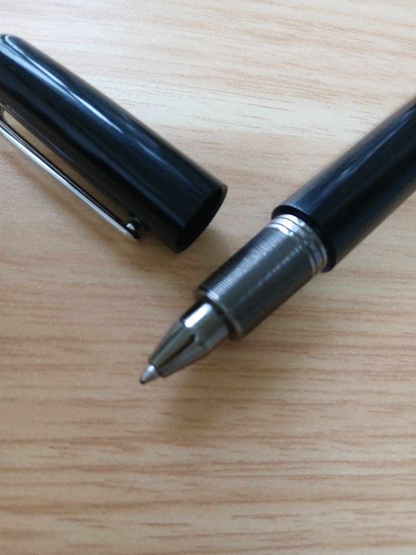 モンブラン　ボールペン マグネットキャップ
