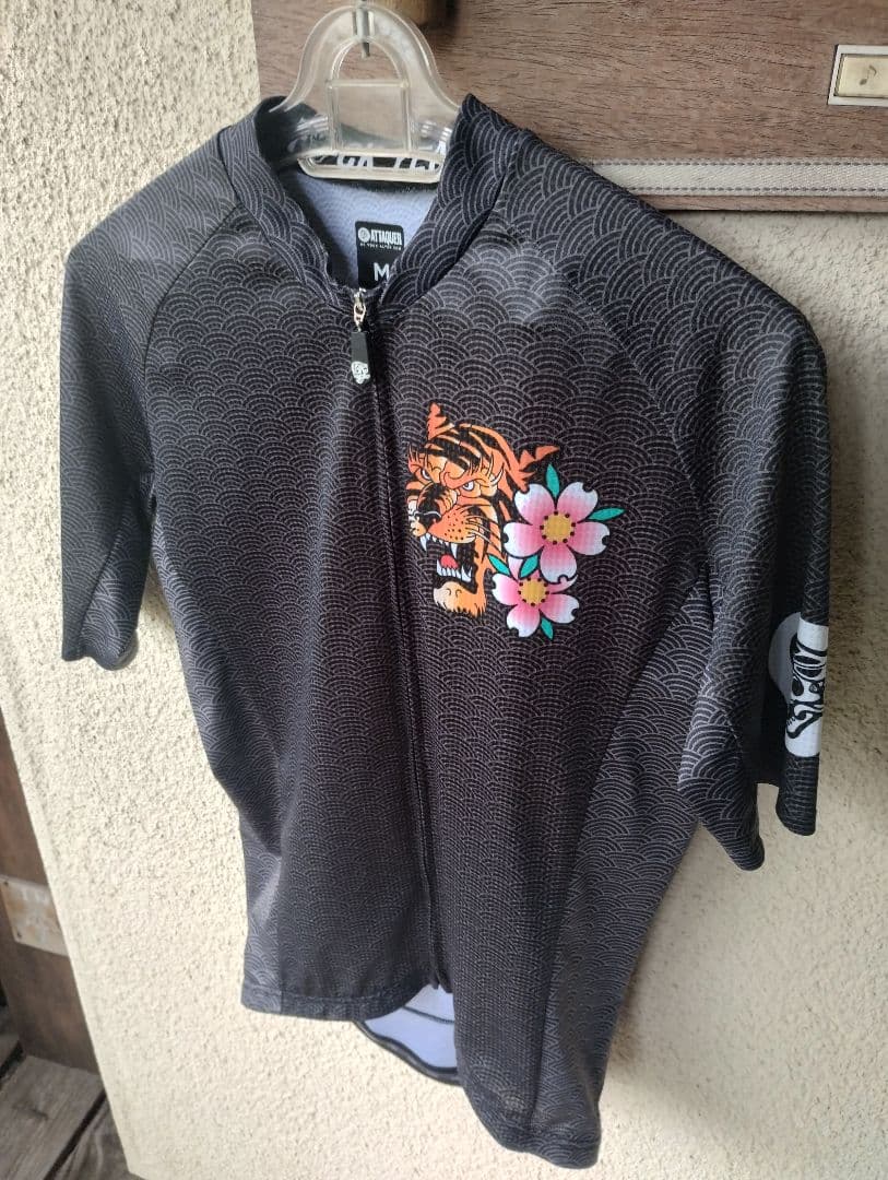 Attaquer サイクルジャージ Mサイズ穴キズ複数有