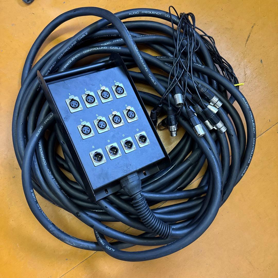 オーディオ接続ボックス 8入力 4出力