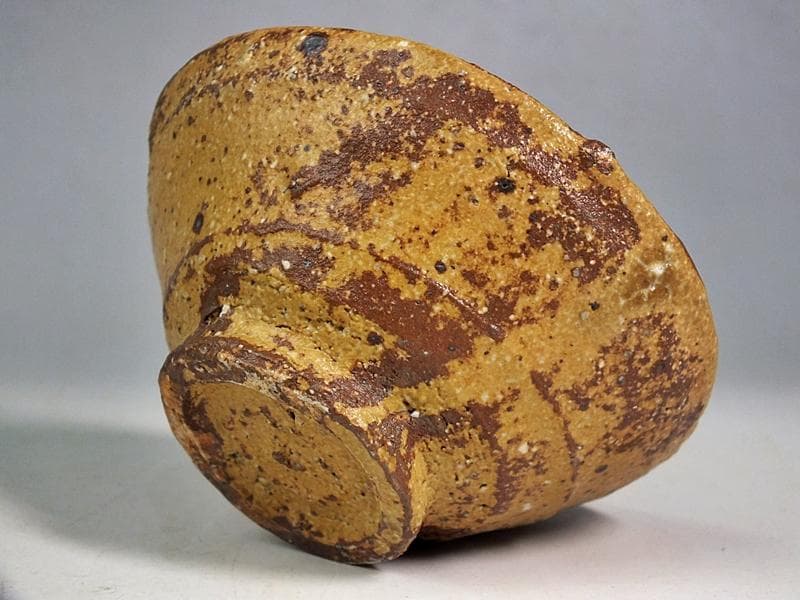 ☆細川護熙 作 伊羅保ぐい呑 共箱 *真贋保証* ☆A9