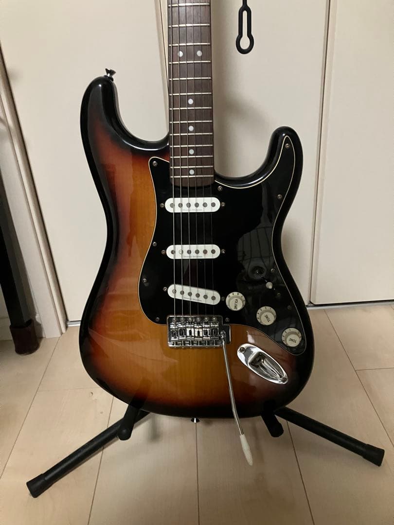 【ジャパンヴィンテージ】ストラトキャスター【スクワイヤー】