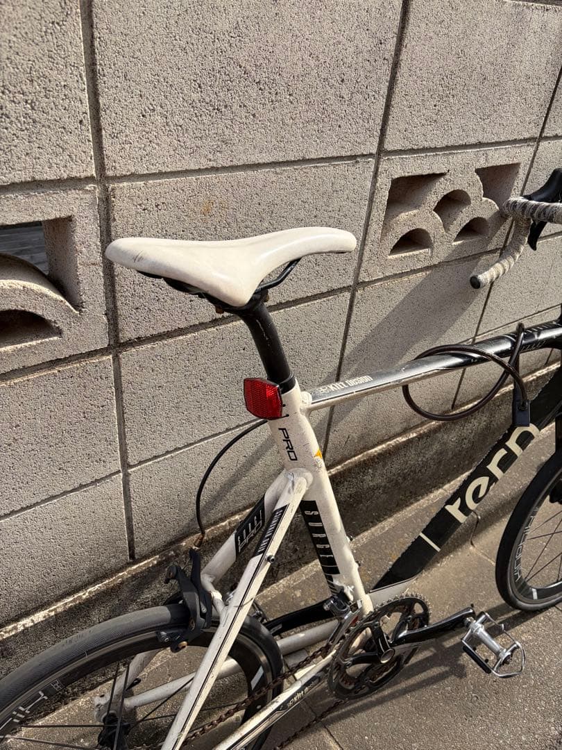 TERN「ターン」 SURGE PRO ミニベロ