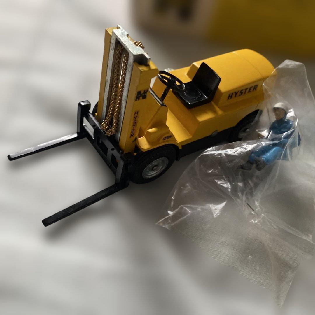 ミニカー Tekno Lift Truck 864