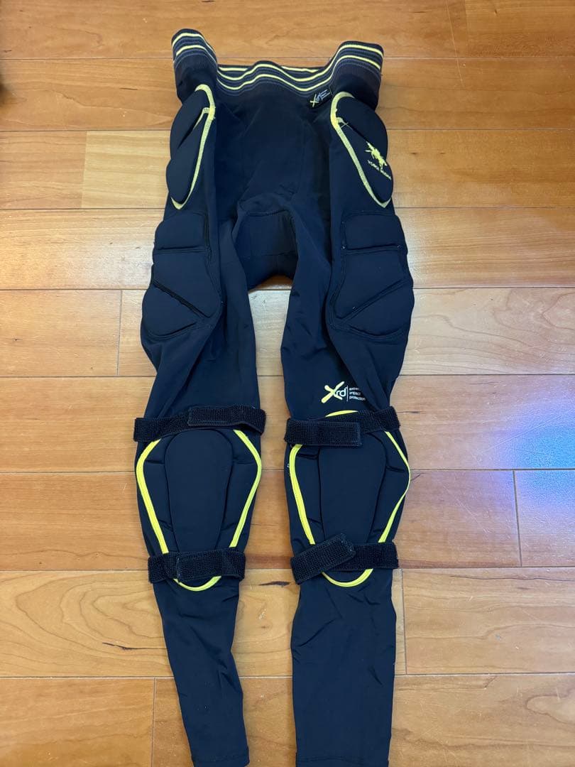 鎧武者　150 パンツ